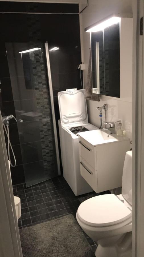 Pieni Kaksio Viihtyisaessae Martissa Appartement Turku Buitenkant foto