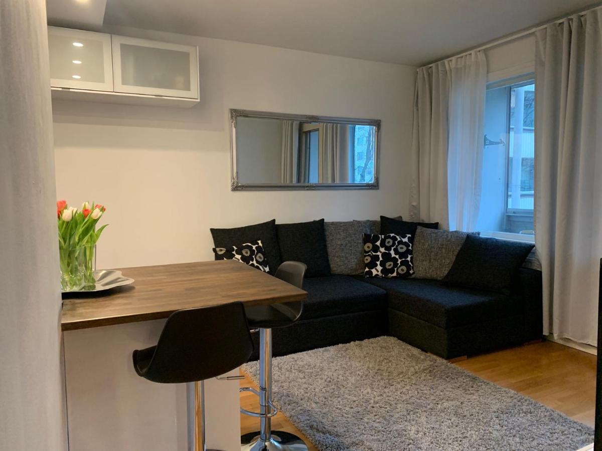 Pieni Kaksio Viihtyisaessae Martissa Appartement Turku Buitenkant foto